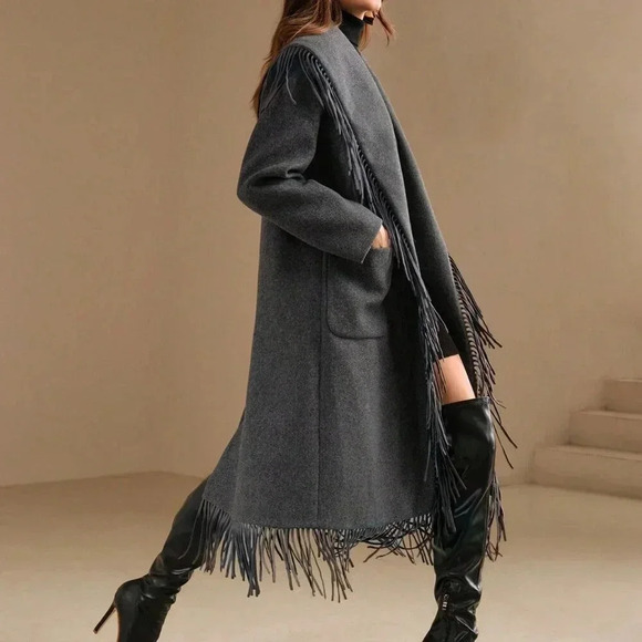 Grey Elegant Women's Faux Fur Collar Wool Blend Jacket With Fringe Trim - Picture 3 of 8